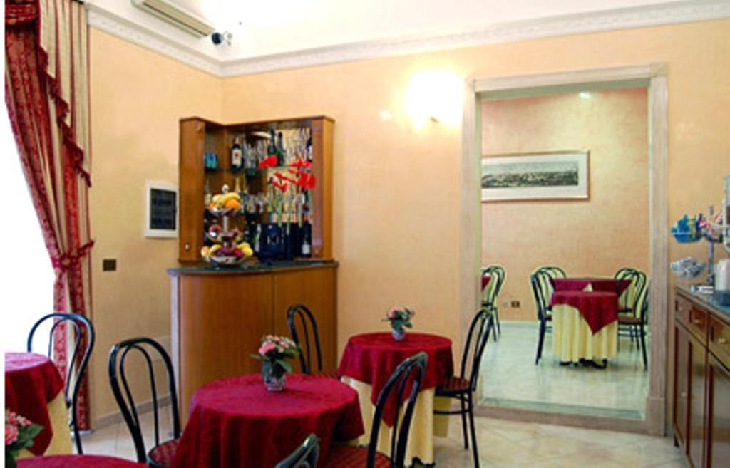 Hotel Papa Germano Rome Buitenkant foto