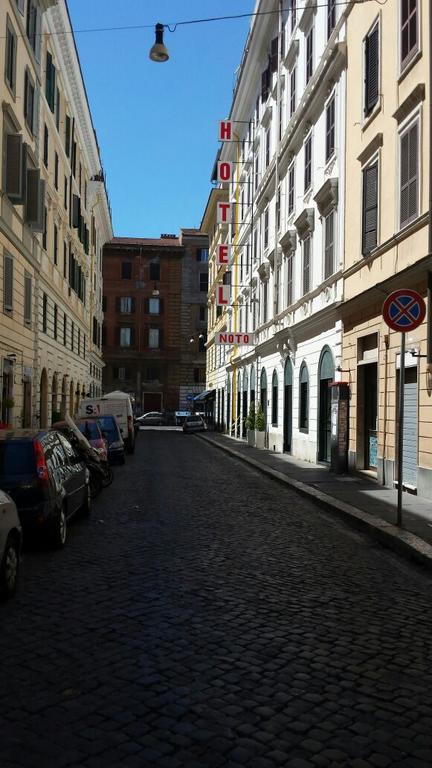 Hotel Papa Germano Rome Buitenkant foto