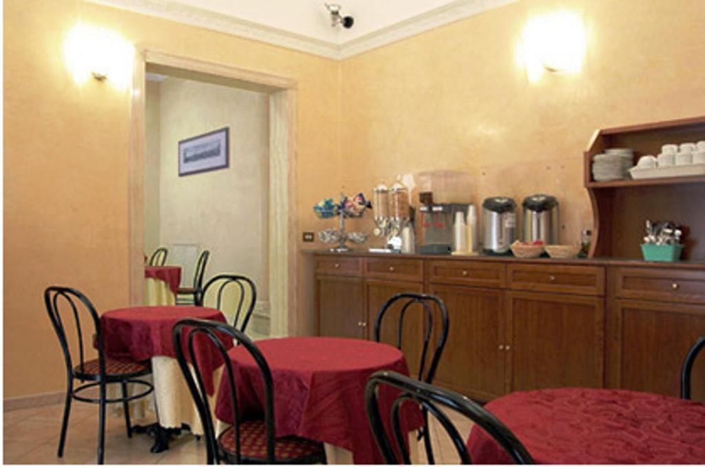 Hotel Papa Germano Rome Buitenkant foto