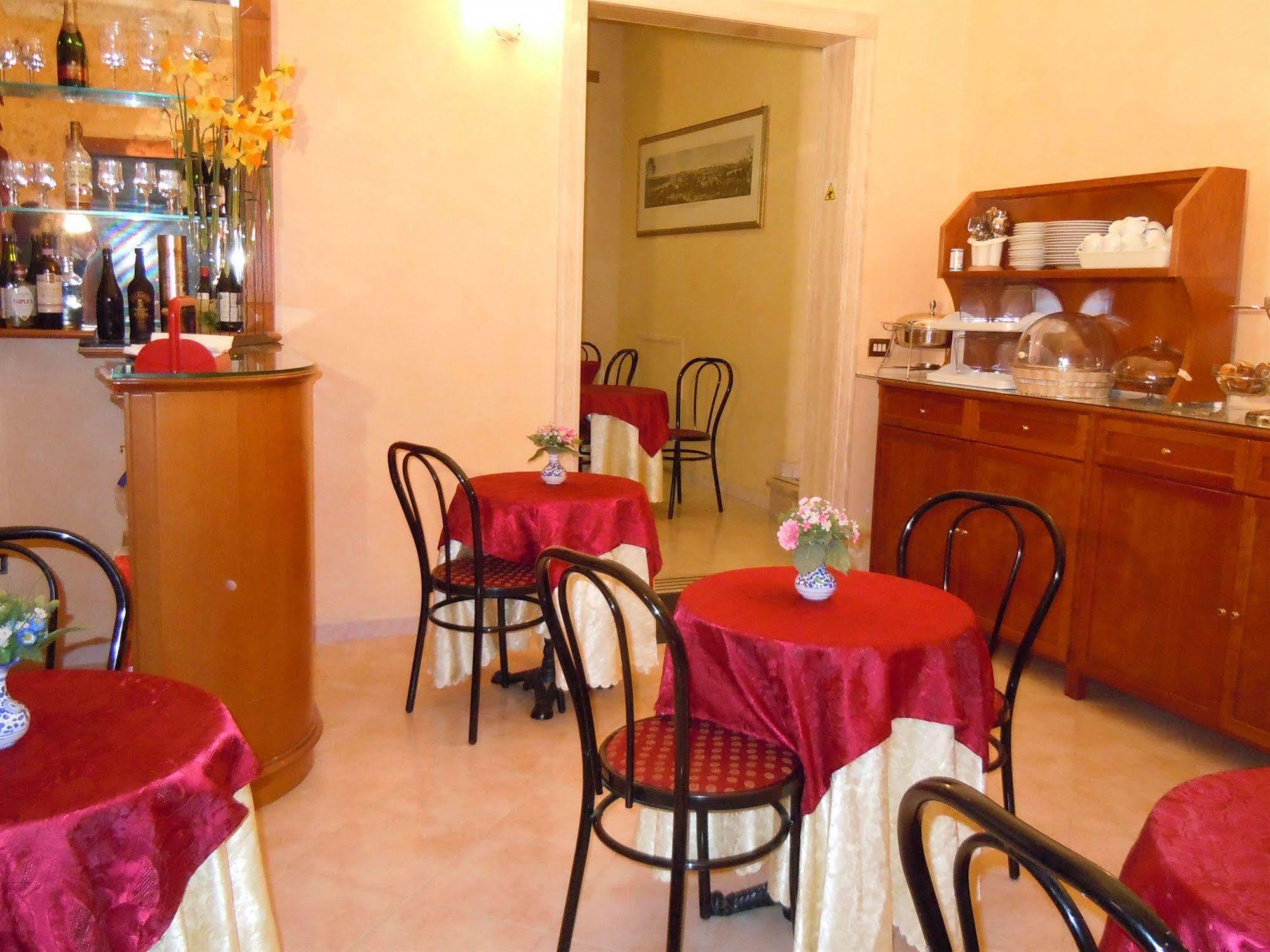 Hotel Papa Germano Rome Buitenkant foto